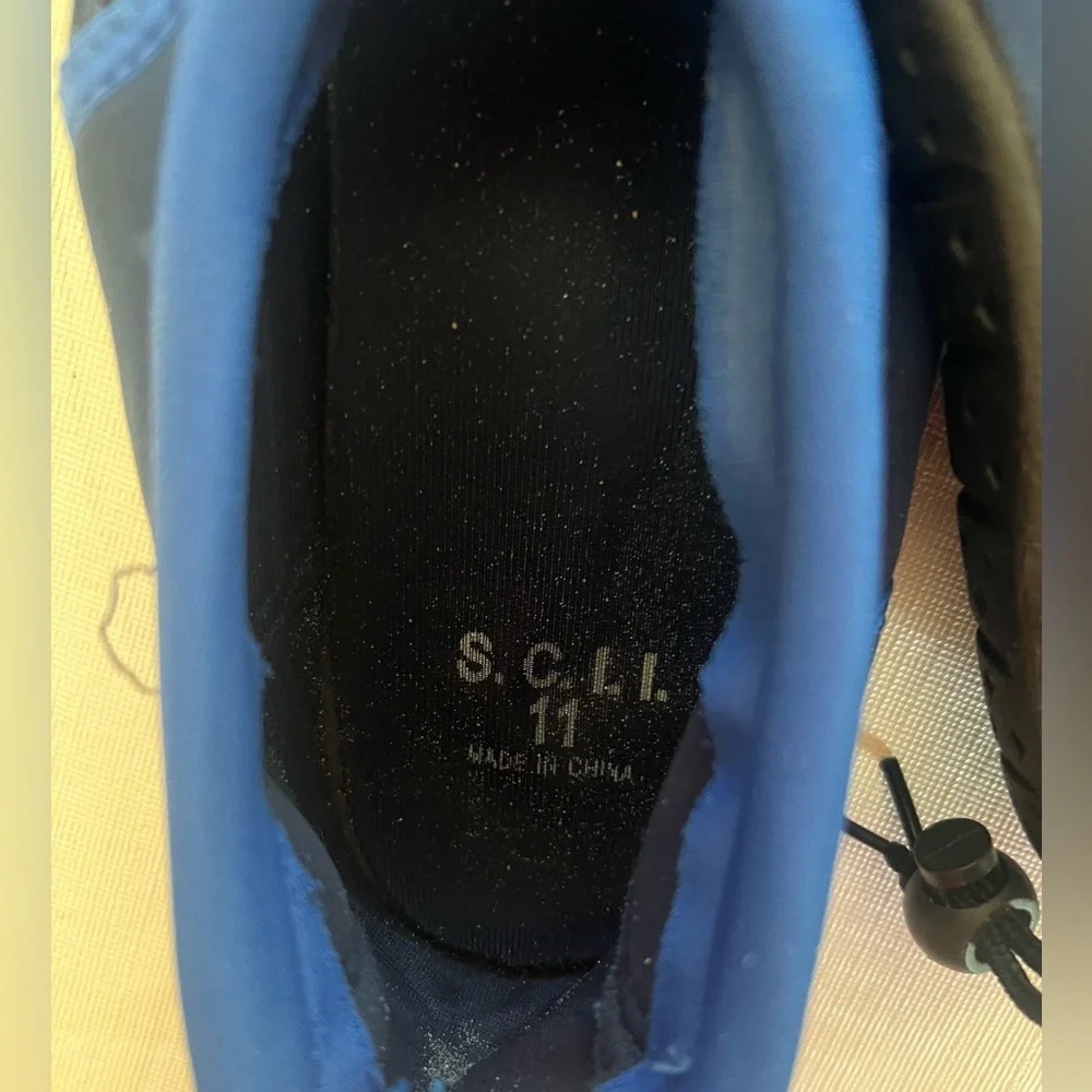 SCLL Men’s Blue Water Shoes 11M